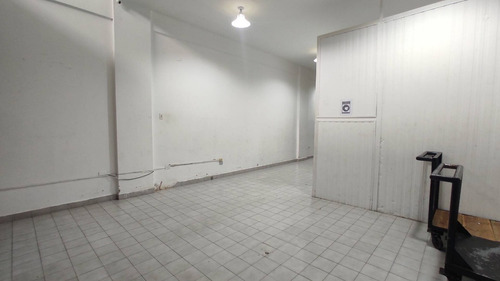 Imagen 5 de 19 de Frances Mijares Vende Local Comercial En Cc Atlas La Michelena Cód 152576