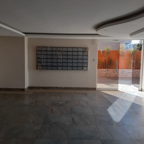 Imagen 3 de 10 de Apartamento A Estrenar