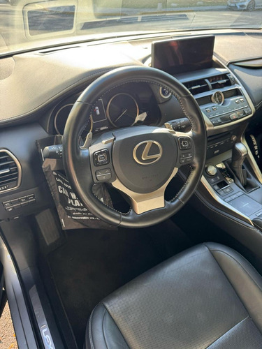 Lexus NX 2.5 300H Luxury