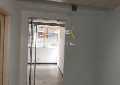 En Venta Edificio Comercial Industrial La Urbina Municipio Sucre Caracas
