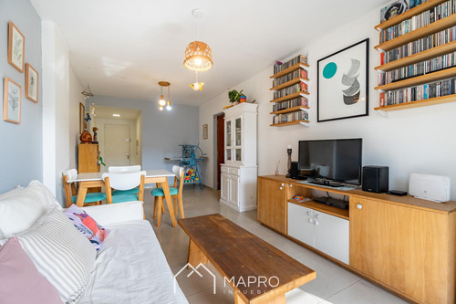 Amplisimo 2 Ambientes Con Estudio Y Balcon En Villa Crespo