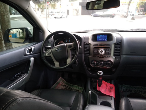 Imagem 8 de 12 de Ford Ranger Limitid 2.5