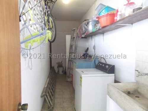 Casa En Venta Las Palmas Mls#25-12038 Fr