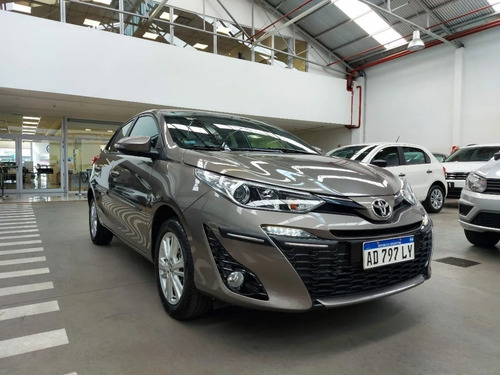Toyota Yaris 1.5 107cv Xls Pack 5 P M.a