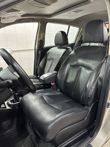 Nissan Tiida 1.8 Tekna