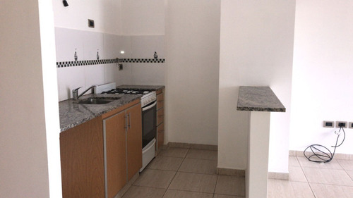 Imagen 4 de 8 de Venta Excelente Depto 1 Dorm En Calle 59 Y 13