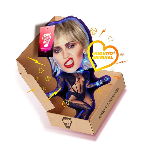 Imagen 1 de 1 de Cojín Miley Cyrus Chiquita 40cm Vudú Love