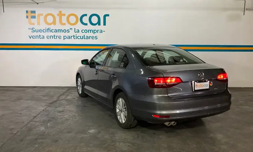 Volkswagen Jetta A6 Live 2.0 lt