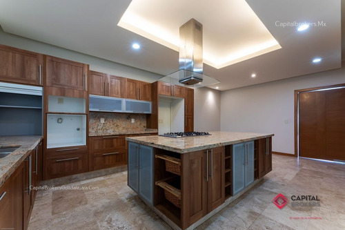 Imagen 21 de 30 de Casa De Lujo En Venta Bugambilias Panoramica Sur