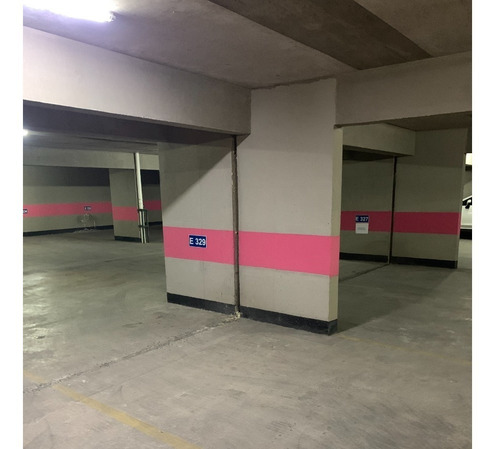 Imagen 10 de 13 de Estacionamiento Av. Ricardo Lyon 1351 / Las Violetas.