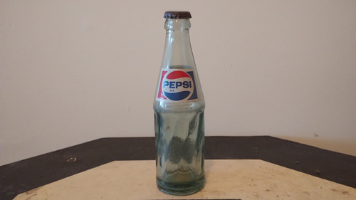 Antigua Botella Pepsi 200 Ml Tapa Año 70 Única Paraguay