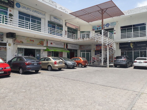 Oportunidad !! Se Vende Local Comercial En Juriquilla, Con G