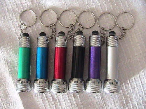 Linternas Led Tipo Llaveros De Aluminio Varios Colores