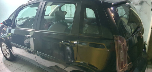 Imagem 2 de 7 de Fiat Idea 2012 1.4 Attractive Flex 5p