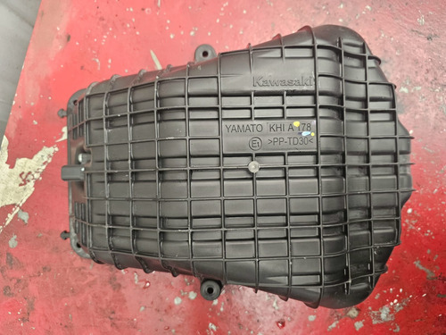 Caja Completa Original De Filtro De Aire Ninja 400 Kawasaki (Usado)