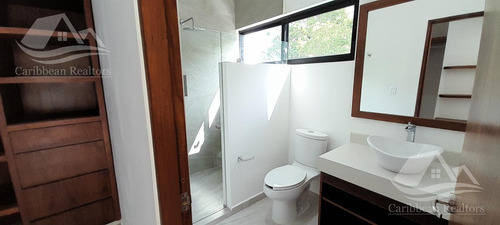 Casa En Venta En Residencial Via Cumbres