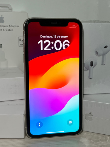 Iphone 11 64 Gb + Cargador Apple Nuevo Blanco (Usado)