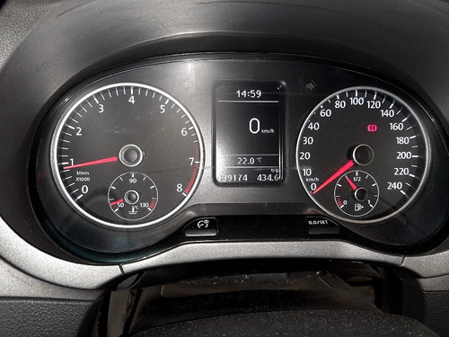 Volkswagen Suran 1.6 Comfortline 101cv Ab 2013