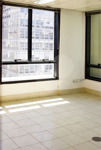 Locação De Uma Laje Com 292m² , Em Edifício Altíssimo Padrão Em Plena Av. Paulista - 353-im482879