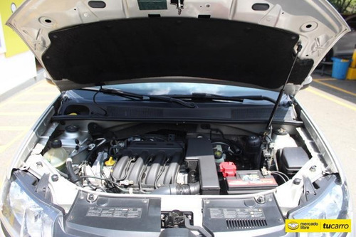 Renault Logan 1.6 Privilege / Intens