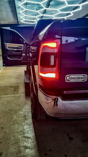 RAM Ram 3500 6.7 Limited Longhorn Cab. Dupla 4X4 Aut. 4P