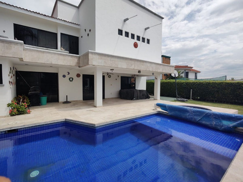 Casa En Venta Fraccionamiento Lomas De Cocoyoc