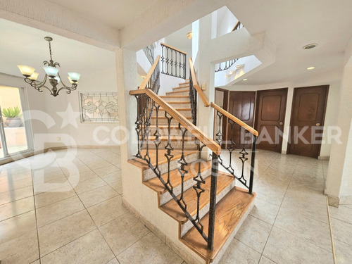 Casa En Venta En Jacinto Pallares, Cto Juristas