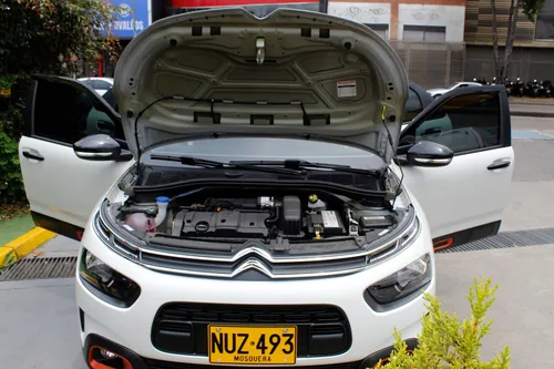 Citroën C4 Cactus 1.6 At