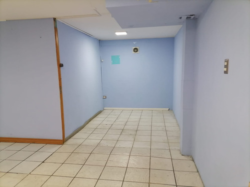 Local Comercial 61 Mt2 Plaza Ñunoa