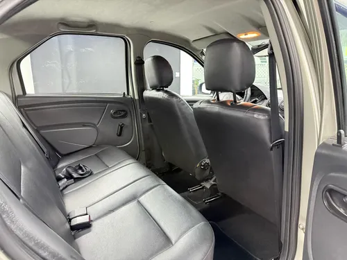 Renault Logan 1.4 Entry Familier Fii