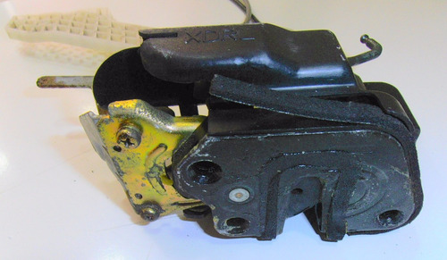 Chapa De Puerta Tra Izquierda Hyundai Elantra Año 2000-2006