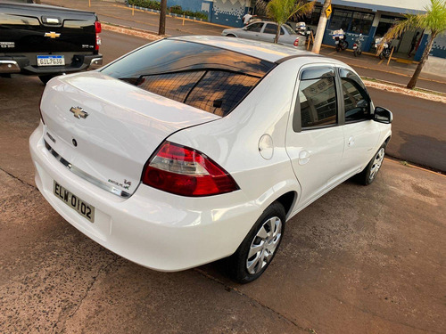 Imagem 4 de 5 de Chevrolet Prisma 1.4 Mpfi Maxx 8v Flex 4p Manual