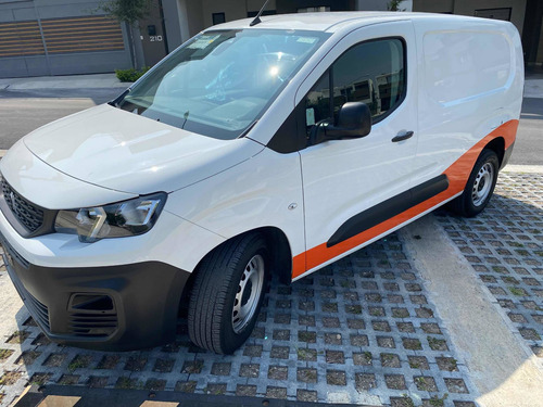 Imagen 1 de 14 de Peugeot Partner 2020 1.6 Hdi Maxi Pack