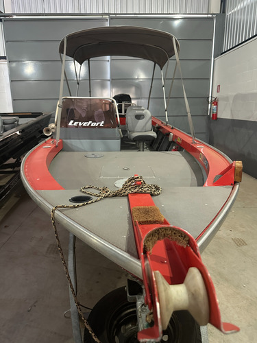 Lancha Marfim 6.0 Freestyle Std Motor Mercury 60hp 4 Tempos