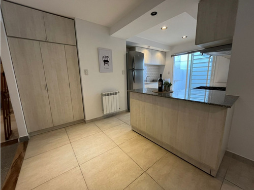 Venta/ Ph 3 Ambientes A La Calle/ 1 Piso Por Escalera/ Mar Del Plata