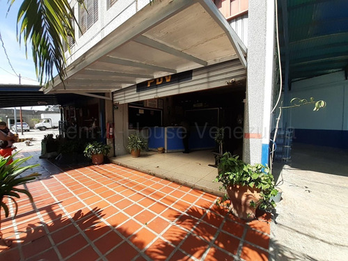 Imagen 20 de 30 de Local Comercial En Venta En Parroquia Unión Barquisimeto Lara ++23-17188 */ M.c T. N° +0-4-2-4- 5.5.6. 5.7. 5.9 *--**