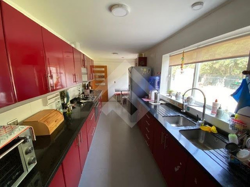 Imagen 6 de 18 de Casa En Venta De 5 Dorm. En Talagante