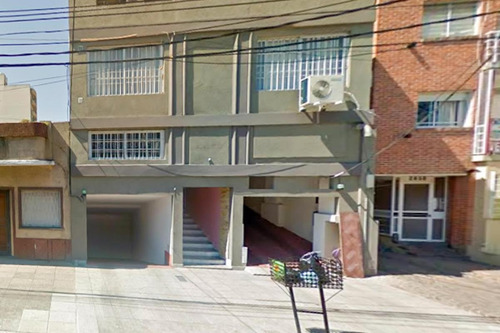 Imagen 8 de 16 de Venta-caseros Centro-departamento De 2 Ambientes Con Cochera Fija, Cubierta Y Balcón.