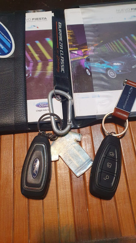 Ford Fiesta Kinetic Titanium 2015 Mexicano.. Cuer
