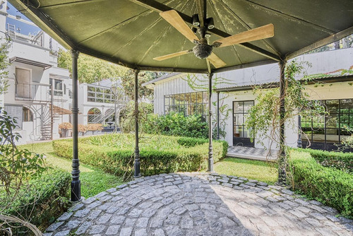 Imagen 16 de 30 de Casa Única De 10 Ambientes Con Jardín - Belgrano