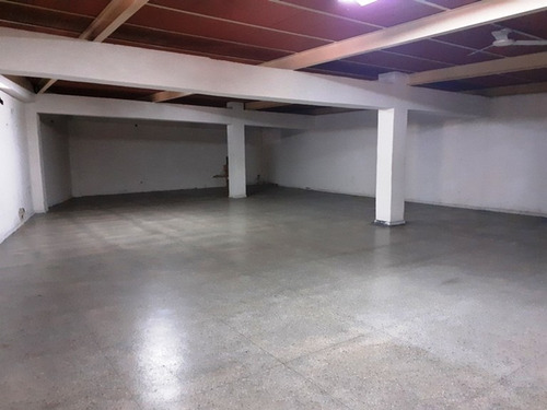 Imagen 5 de 6 de Altagracia La Pastora Local Oficina 230 M2 En Venta Jc