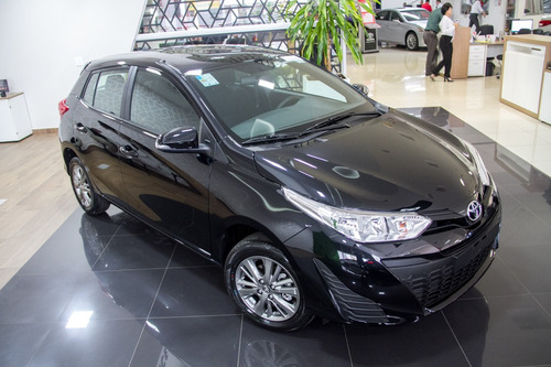 Toyota Yaris 1.5 Xl Plus Connect Cvt (flex)