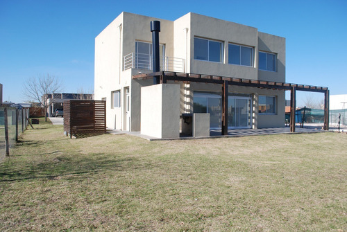 Imagen 4 de 14 de Dueño Vende Casa A Estrenar 2 Plantas, Laguna, 5 Hab Ensuite