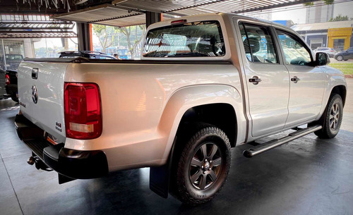 Imagem 5 de 15 de Volkswagen Amarok 2.0 Trendline Cab. Dupla 4x4 4p Manual