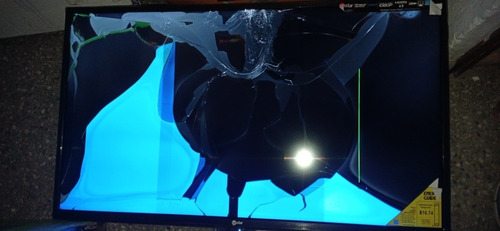 Imagen 3 de 7 de Televisor Tv Led Upstar 40 Full Hd Nuevo Pantalla Partida