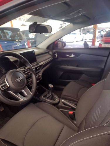 Imagen 15 de 15 de Kia Forte 2.0 Hb Ex Std 6 Vel Ac 2020