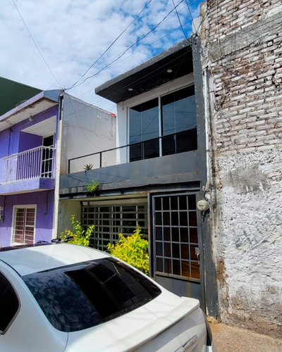 Hermosa Casa En Privada Eutimio Pinzón, Rancho Nuevo