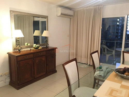Imagen 7 de 14 de Alquiler Apartamento En Excelente Estado De 3 Dormitorios Con Vista A Mansa Y Brava