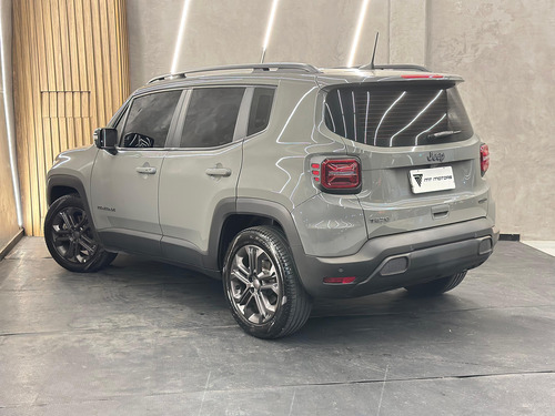 Jeep Renegade 1.3 Longitude Dark Turbo Flex Aut. (T270) 5P