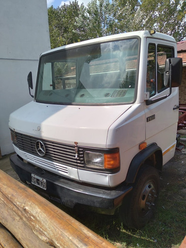Mercedes Benz 710